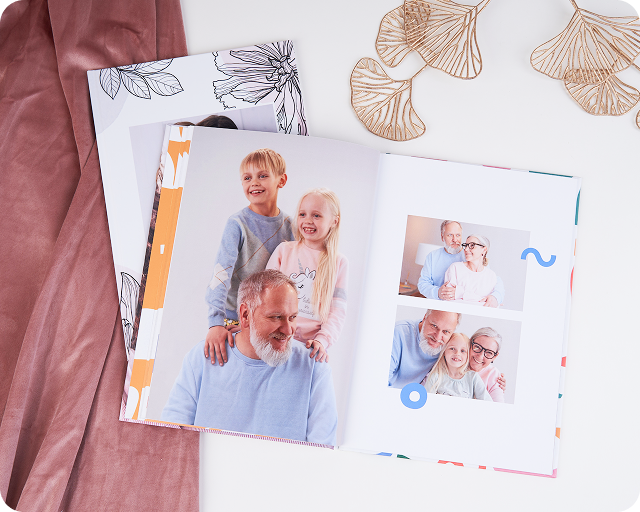 Zestaw dwóch książek A4