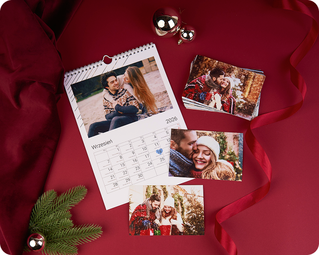 Fotokalendarz A4+100 odbtek 10x15 Fotokalendarz A4+100 odbtek 10x15